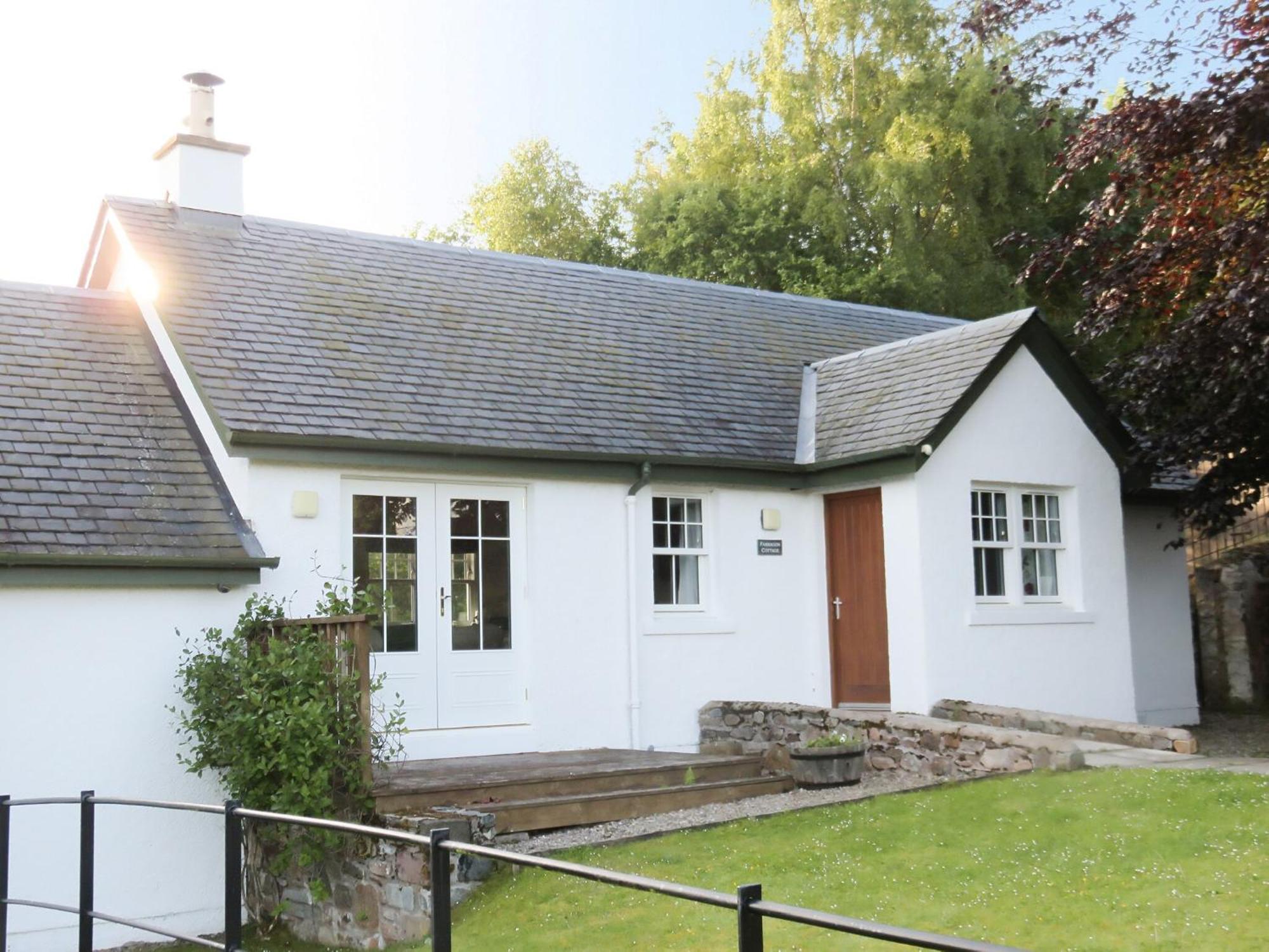 Farragon Cottage Foss Exterior photo